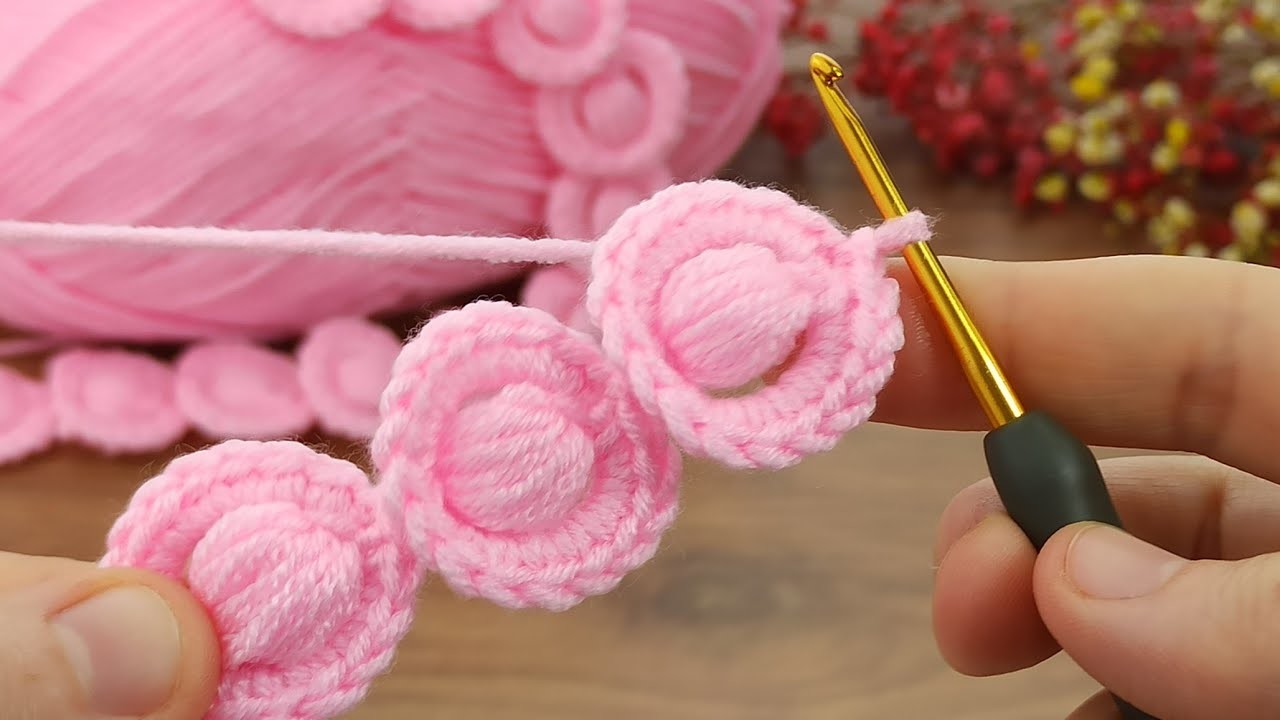Wow. !!!lined up  very easy Crochet models for beginners #crochethairband #knitting