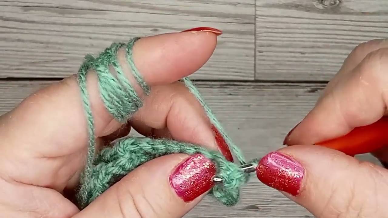 How to crochet cable pattern stich, make jumpers, hats, fashion bags