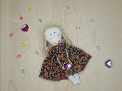 Amazing Doll in Beads from Old Clothes - CRAFTMANIA