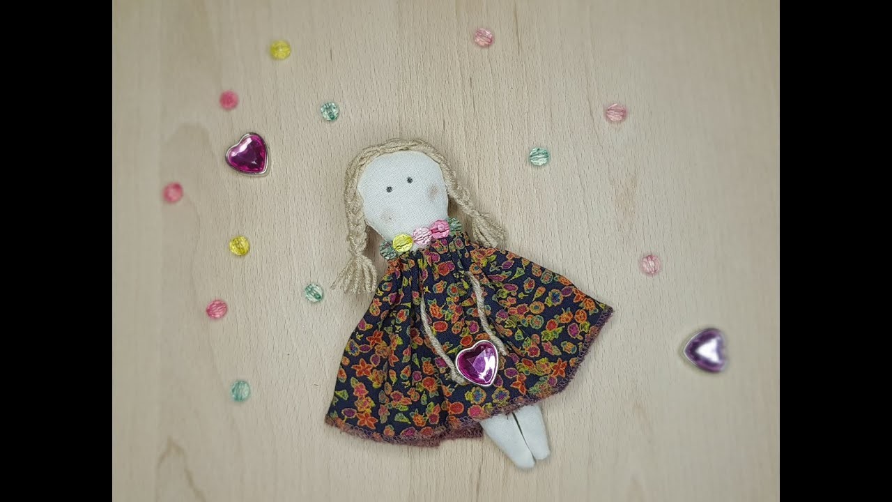 Amazing Doll in Beads from Old Clothes - CRAFTMANIA