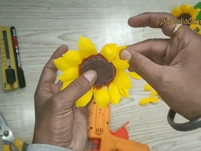 Easy way to make crepe paper sunflower  - Let's make it for you #diy #sunflower #crepepaperflower