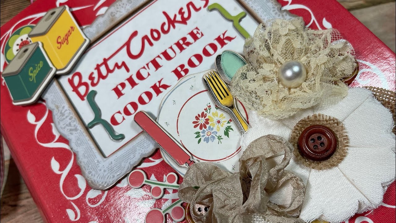 I made a Recipe Junk Journal that I absolutely love. You have to see this!