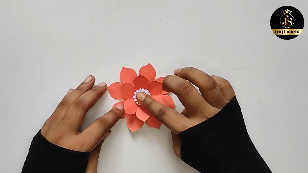 Beautiful wall hanging Crafts. Paper Crafts For Home Decoration. Paper flowers wall hanging Ideas