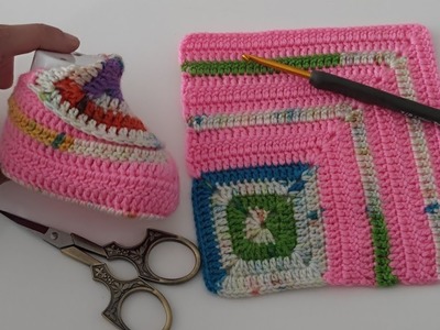 How to crochet granny square baby shoes -???? Super easy crochet baby booties pattern for beginners