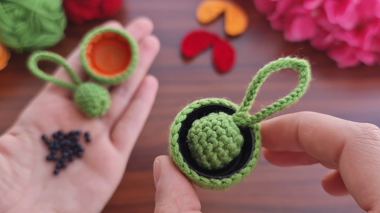 Super very easy idea‼️How to make useful crochet knitting keychain ,bottle cap idea crochet,Tıg işi
