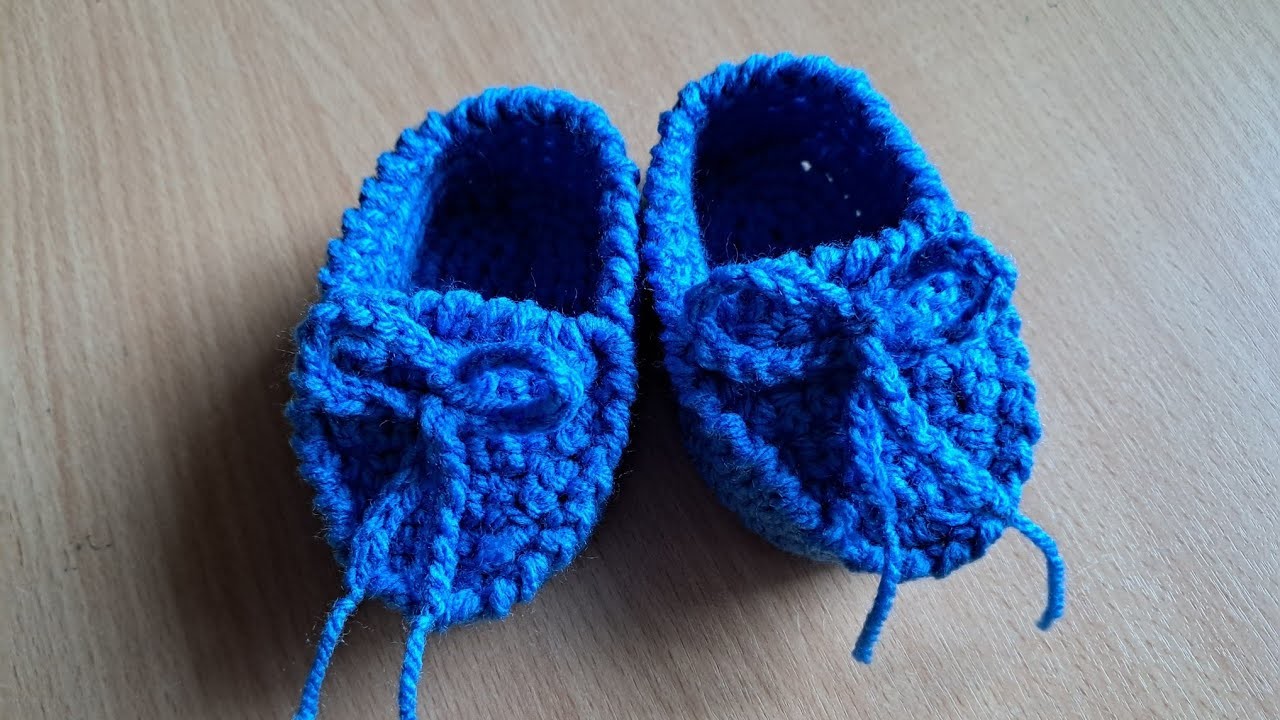 Crochet baby booties ????