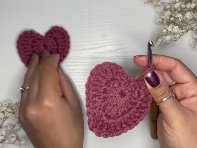 How to Crochet a Simple Heart for Valentine’s Day!