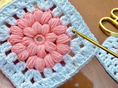 How to crochet a Starburst Granny Square for beginners. Step by Step crochet tutorial