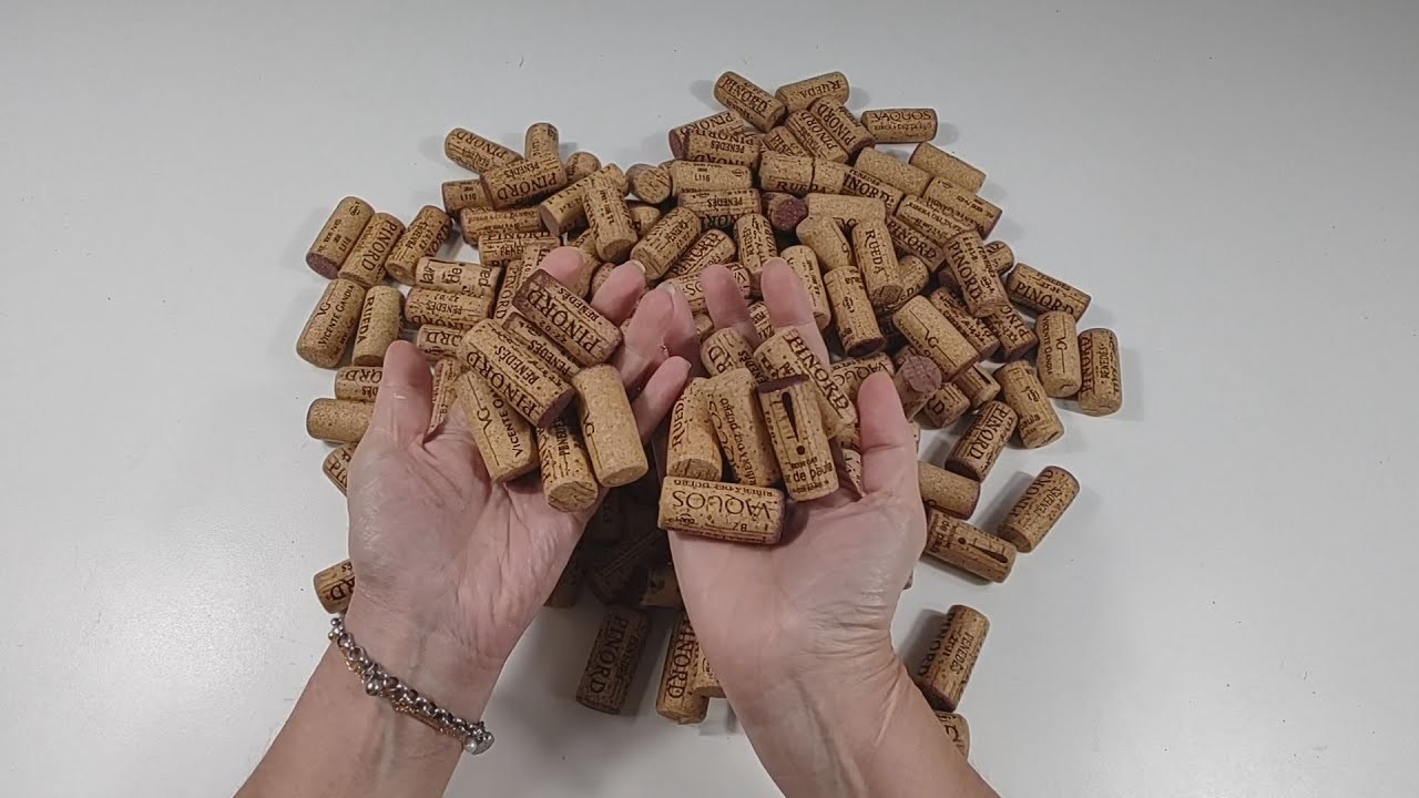 DIY - 3 IDEAS with CORKS - Inspired by Pinterest - Crafts and Recycling ????