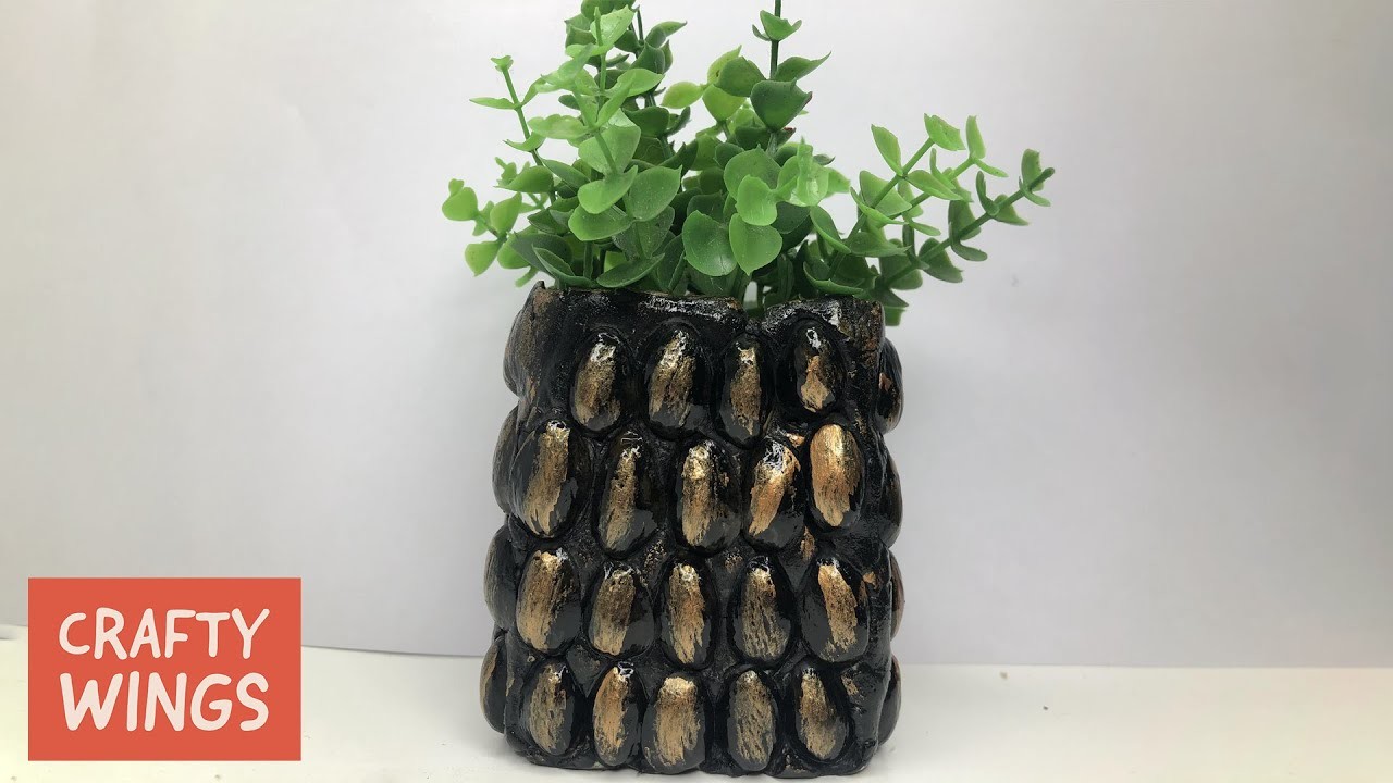 D.I.Y Pistachio Shells flower Pot || Pistachios Shells Reusing Ideas ||Crafty Wings