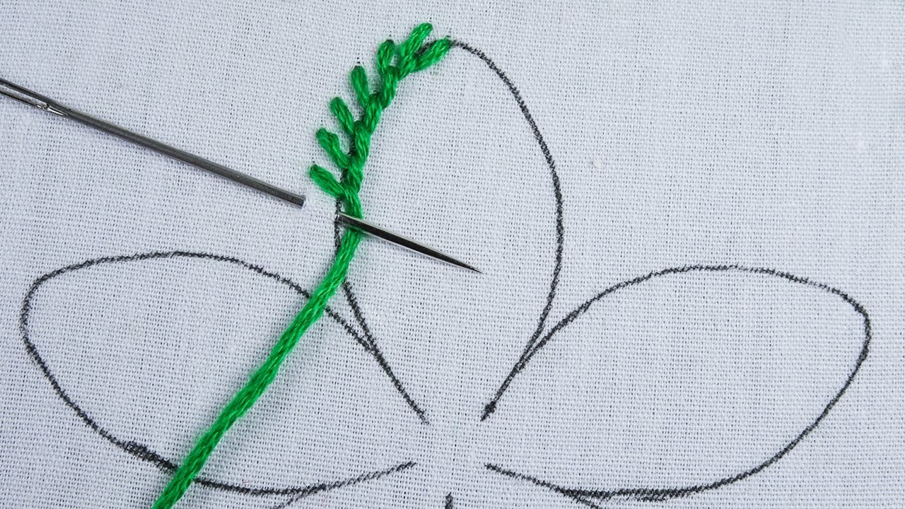 Hand embroidery blanket stitch variation with cute beads work floral design for beginners