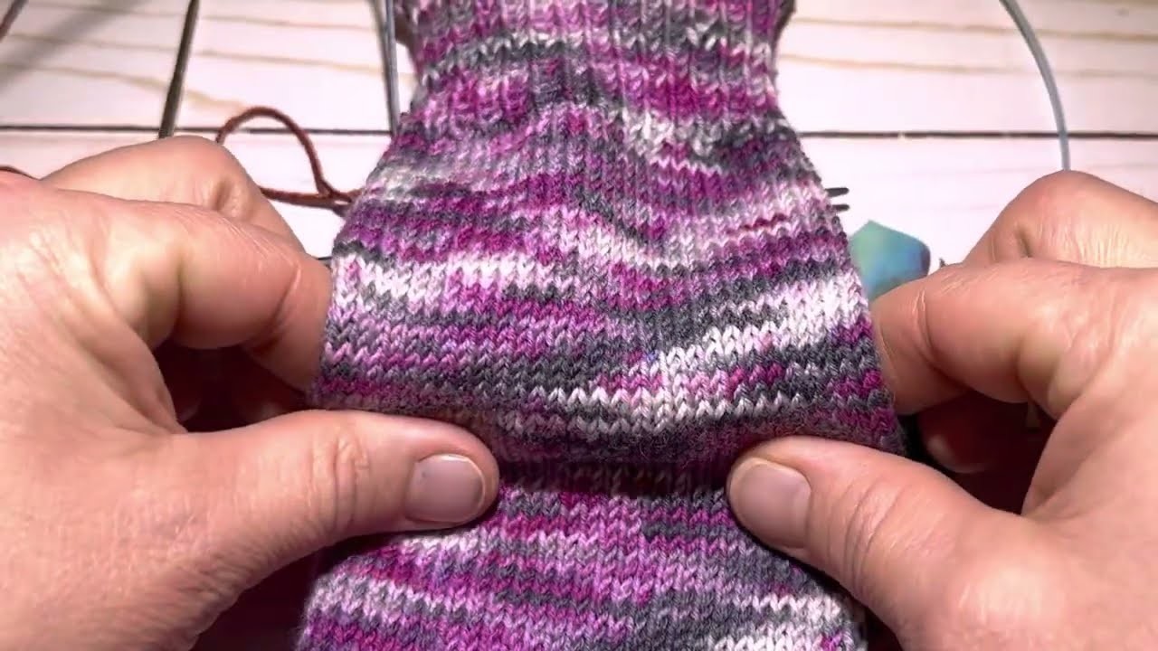 Knitting. How to knit a Mock Short Row heel on a toe up sock.