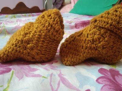 Woollen socks. 