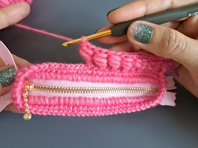 Wowwww! ???? Crochet zip purse with zipper????Lovely bead stitch????