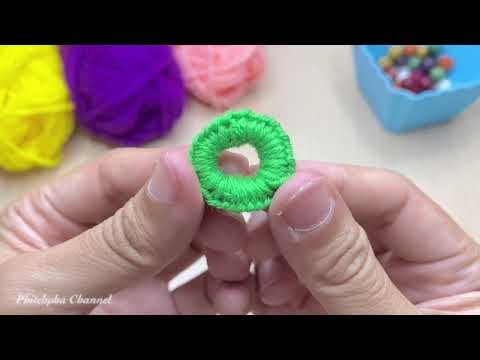Amazing Woolen Flower & Sun Flower Idea using Finger Amazing Trick  Wool Flower Making
