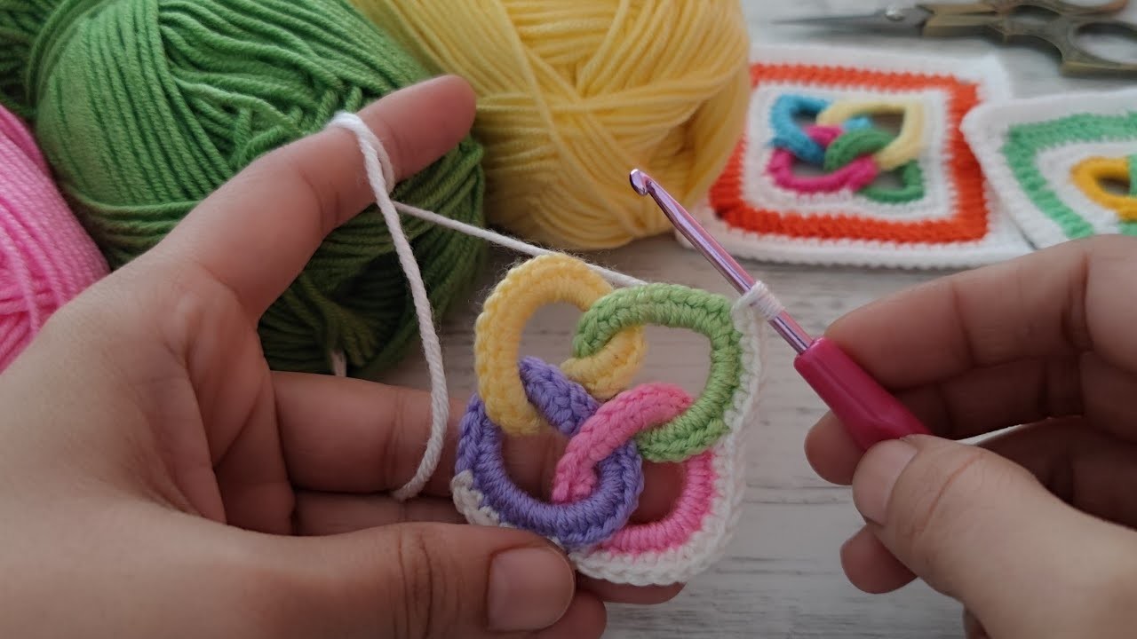Crochet Revolution ???? Super EASY Amaze Yourself with This Beginner - Friendly Granny Square Pattern!