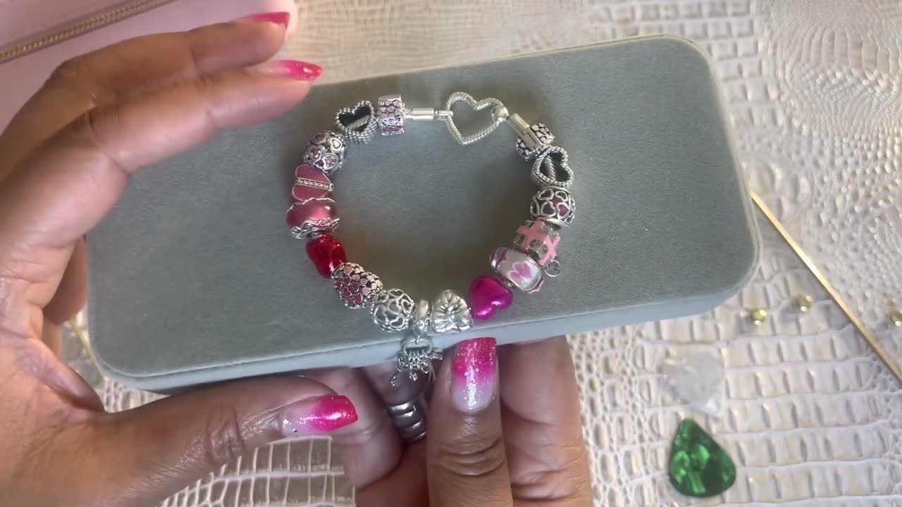 Design with me my Pandora Valentines Bracelet!