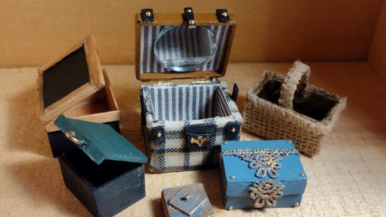 MINI HINGED BOXES # 8- BAG BOXES AND LUGGAGE- ROOMING HOUSE DOLLHOUSE
