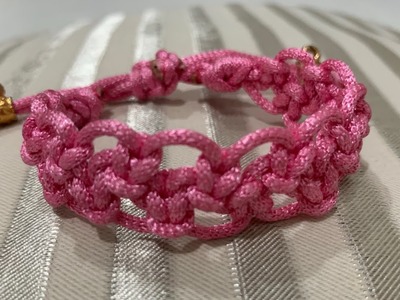 Simple knot bracelet