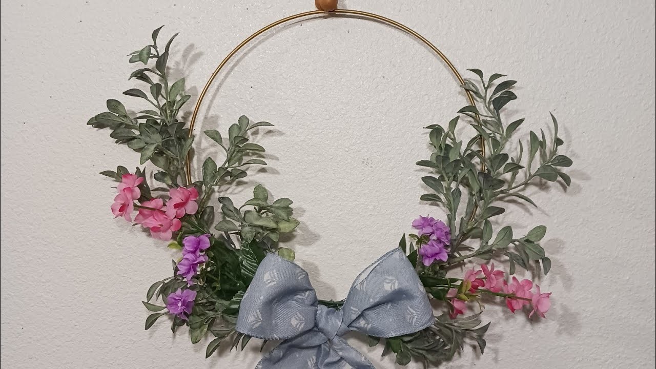 Craft an Eye-Catching Wreath with Caldera Creative Creations!