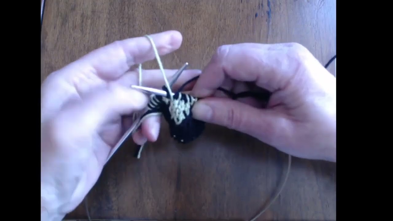 Crafty Maths: Algorithmic Fractal Knitting: 05 Second Algorithmic Row