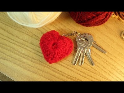 How to make a crochet key holder in the shape of a love heart.Valentine's Day gift
