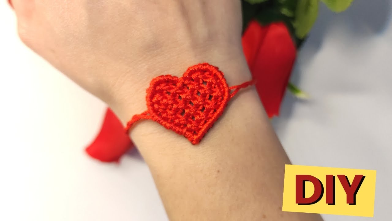 How to make an easy macrame heart bracelet with square knots: diy macrame heart tutorial