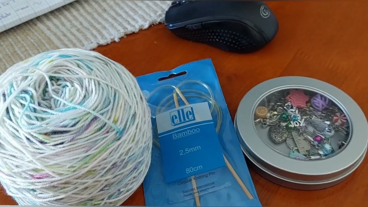 Knitting Journal Eps 15| Cottage socks & crafts room tour