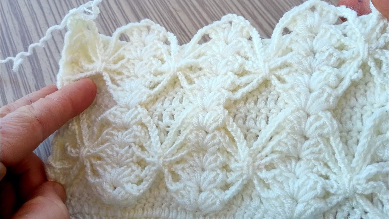 Wowww great l deais ???????? look what l did with plastic cips found in the trash !!!???????? #crochet #crochet