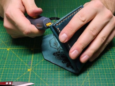 Handcrafting a leather card wallet using Italian full-grain vegetable tanned leather #leathercraft