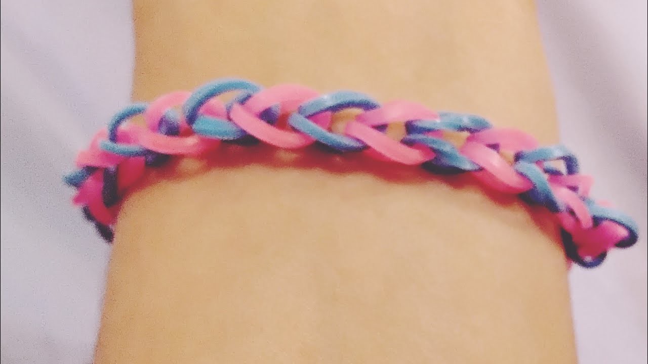 How To Make A Single Chain Rainbow Loom Bracelet