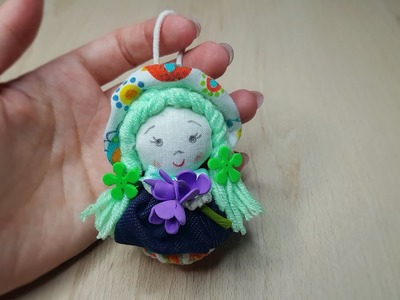 It's Charming! Doll Made of 2 Caps From Plastic Bottles - Recycling - CRAFTMANIA