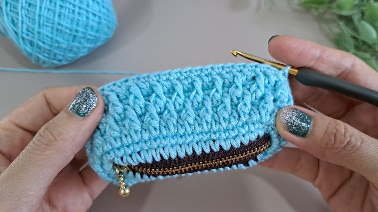 So cute! ???? Crochet mini coin purse with zipper????My friends love this Gift????
