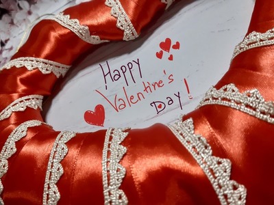 Valentine's Day decor DIY heart wreath| simple valentines day decor ideas