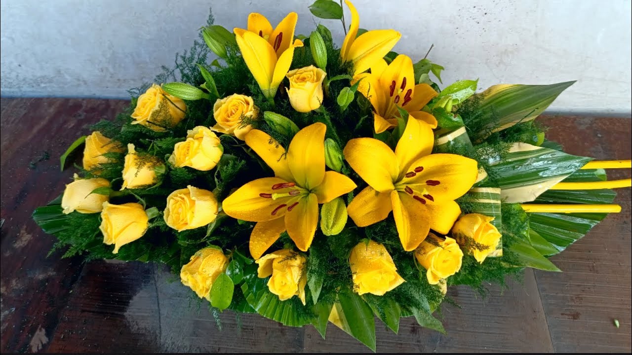 Easy flower Arrangement !! tutorial, How to make centre piece Arrangement, yellow Lily &yellow roses