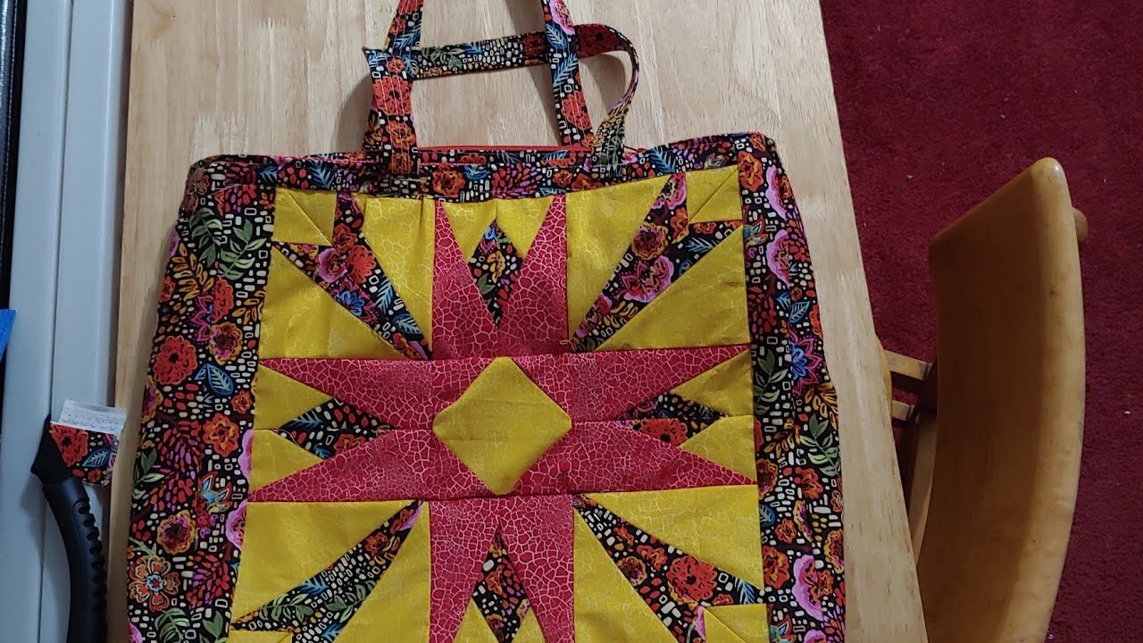 How to make this funky star quilt block and turn it into an original tote bag with zipper closure.