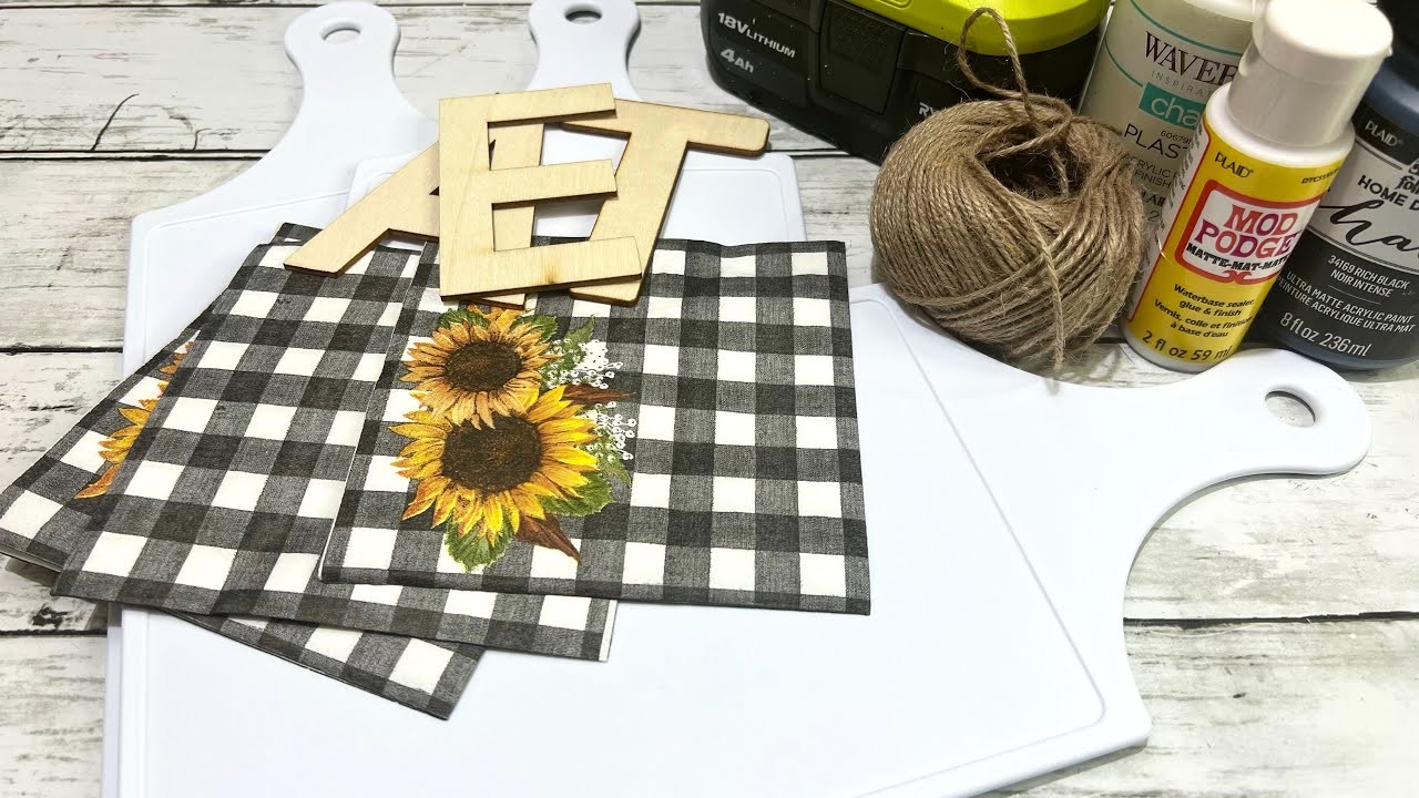 Sunflower Kitchen Decor DIY || Using Napkins [ Just 1 Easy Craft ]