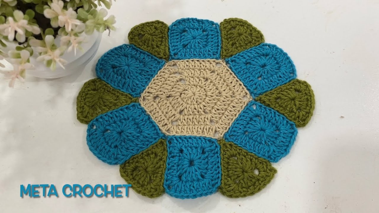 DIY crochet coaster