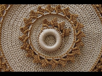 How wonderful crochet an amazing set of table runner, crochet very easy for absolute beginners