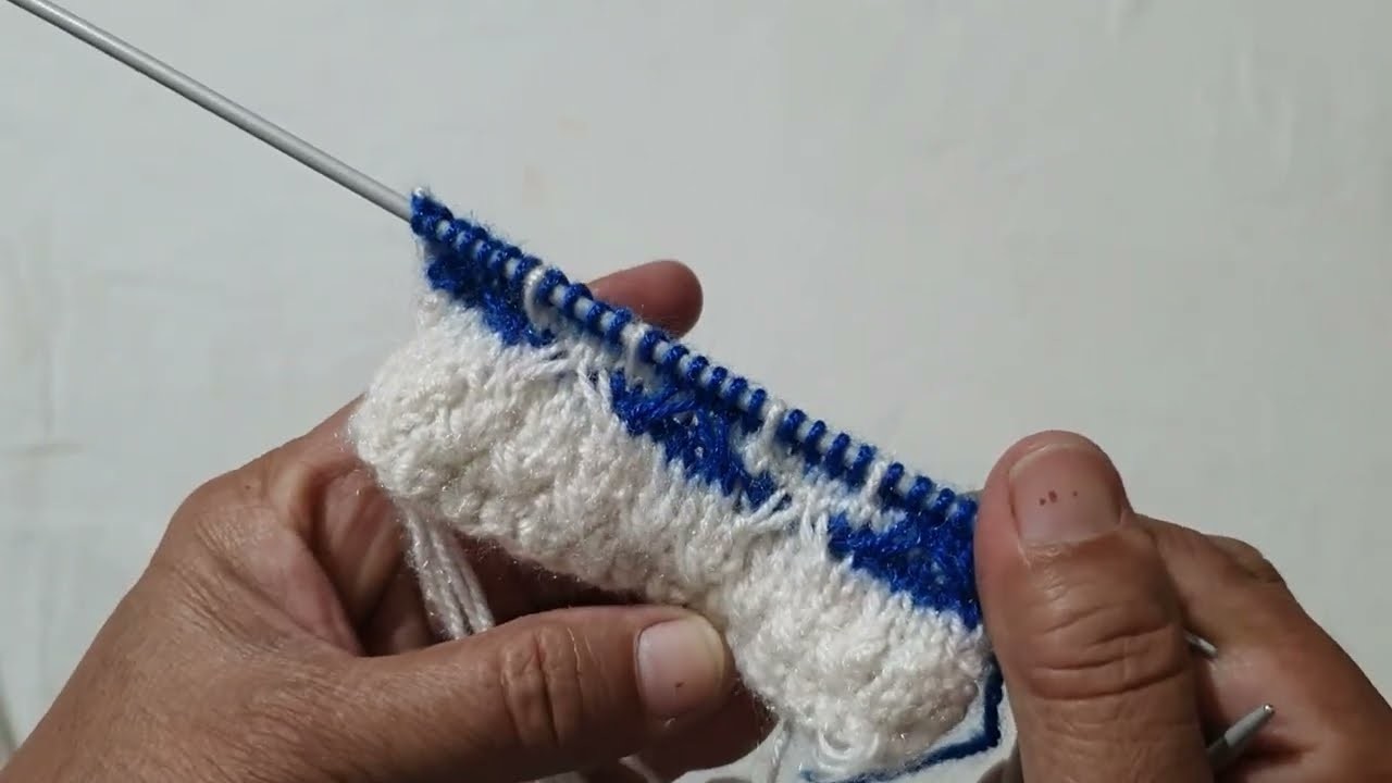 2 clours knitting design