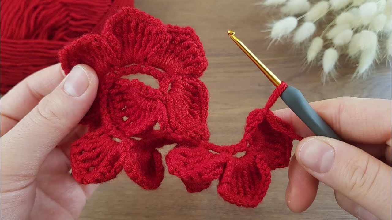 Perfect!!????????The easiest crochet rose making.You will love it.