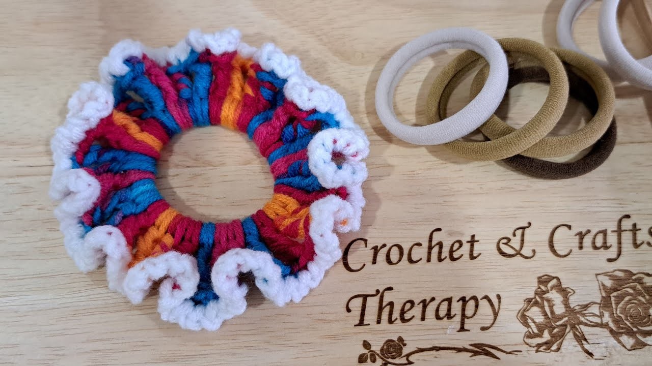 Amazing! DIY crochet hair scrunchies. Crochet gift????