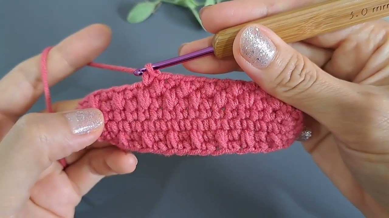 Super Easy DIY crochet mini bag. Step by step