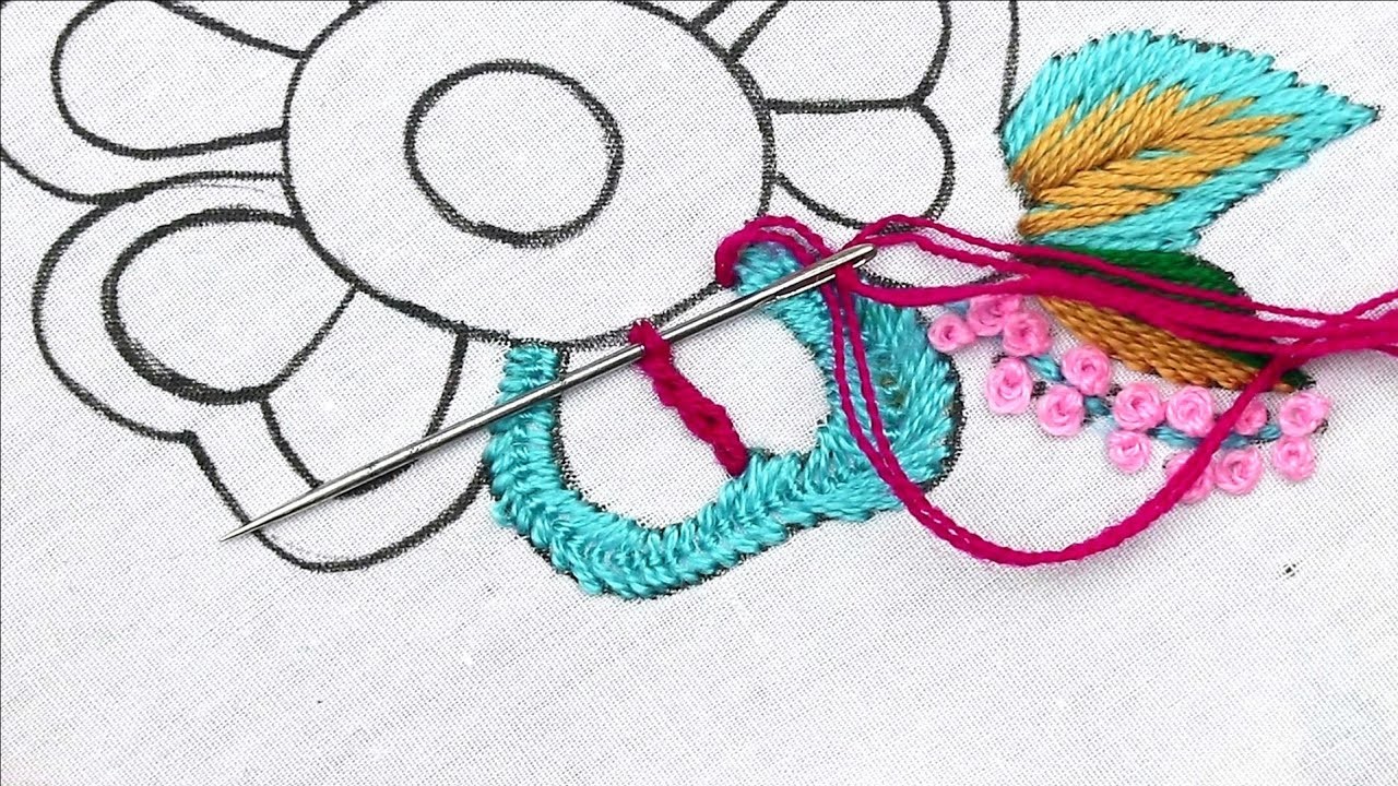 Amazing step by step creative big flower embroidery design for table cloth and cushion cover design