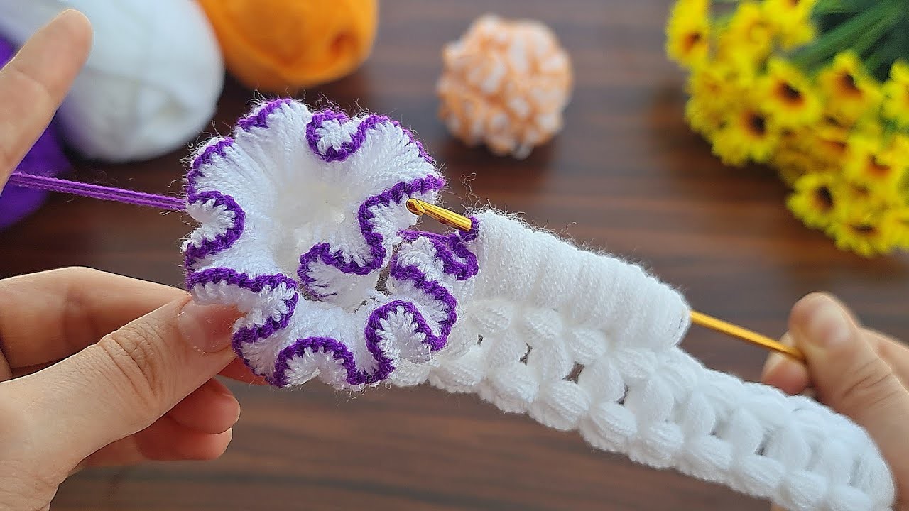 Wow! Beautiful eye-catching crochet facial washcloth, bath loofah. Sell and give as a gift.