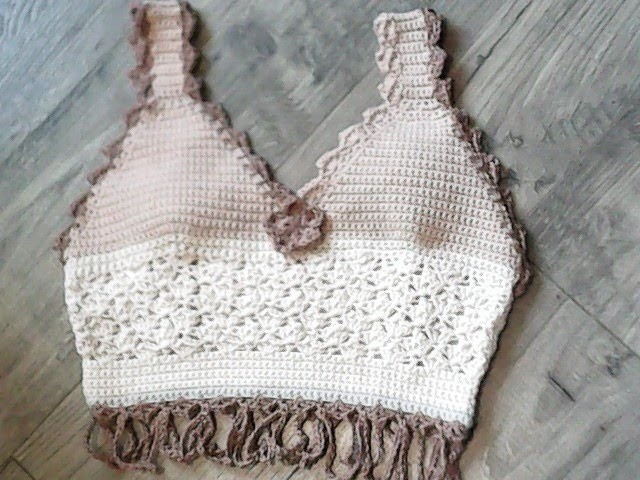 Crochet Crop Top, (Written Version in Ravelry, English and Spanish)