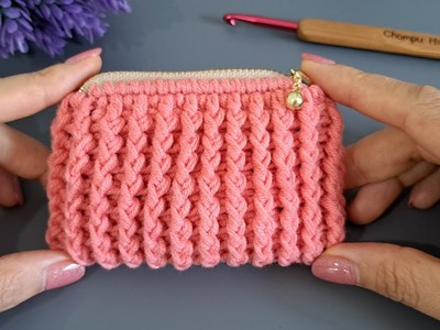 DIY Tutorial - How to crochet mini coin purse with zipper. Step by step