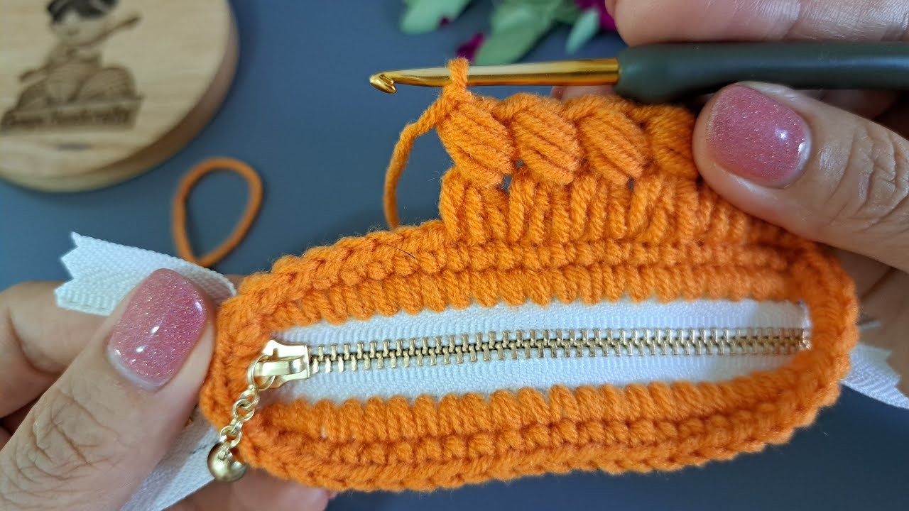 DIY Tutorial - How to Crochet Purse Bag With Zipper