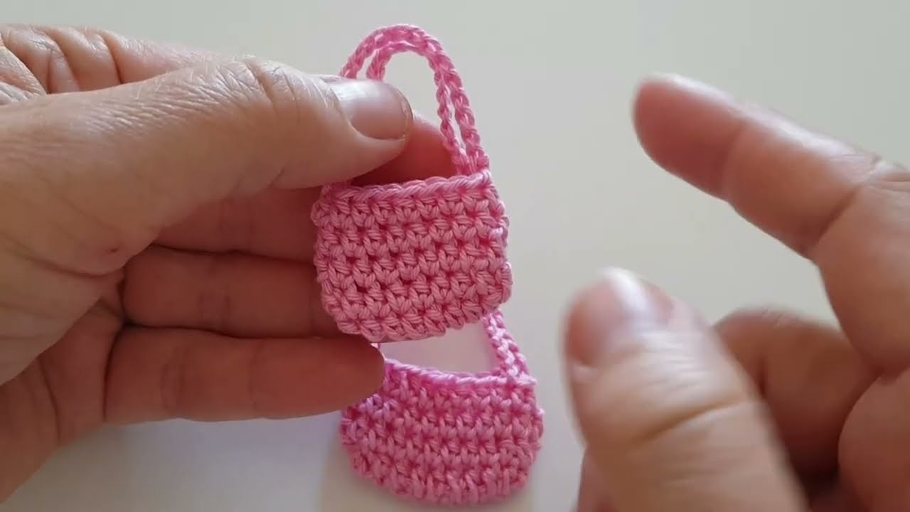 Miniature Crocheted Doll Bag Tutorial | Easy Cute Miniature Bag for Beginners | Best Gift for Kids