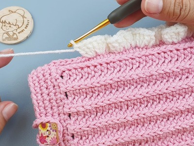 Very Easy Crochet Phone Case looks so lovely in this crochet style | ViVi Berry DIY